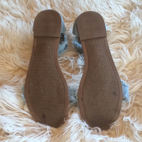 Cute Denim Sandals - Picture 3 of 5
